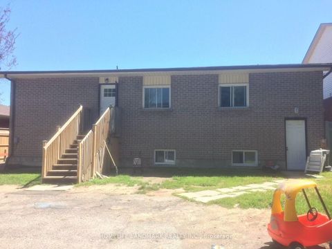 Photo 1 at 320 Elgin Street W, McLaughlin, Oshawa