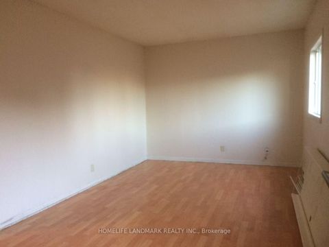 Photo 17 at 320 Elgin Street W, McLaughlin, Oshawa