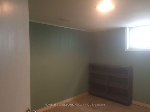Photo 27 at 320 Elgin Street W, McLaughlin, Oshawa