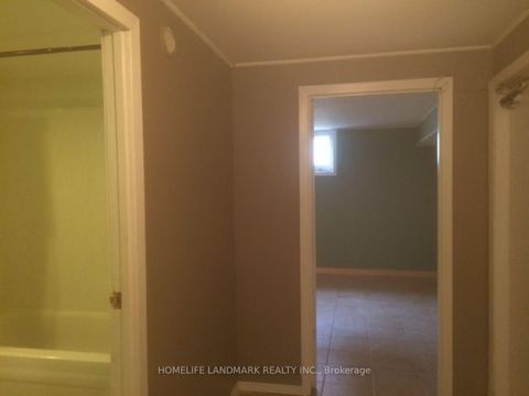 Photo 28 at 320 Elgin Street W, McLaughlin, Oshawa