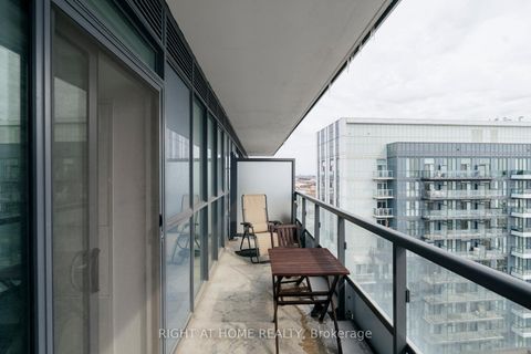 Photo 19 at 1607 - 38 Honeycrisp Crescent, Vaughan Corporate Centre, Vaughan