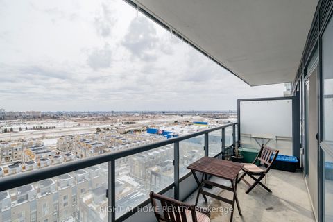 Photo 21 at 1607 - 38 Honeycrisp Crescent, Vaughan Corporate Centre, Vaughan