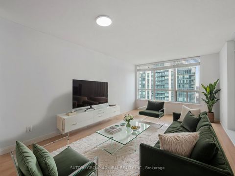 Photo 11 at 1101 - 60 Disera Drive, Beverley Glen, Vaughan