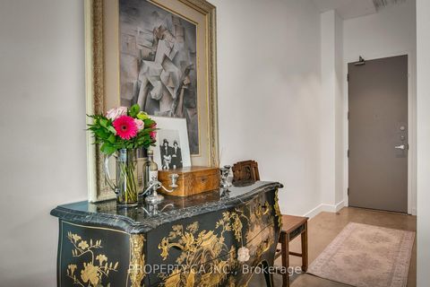 Photo 4 at 306 - 188 Eglinton Avenue E, Mount Pleasant West, Toronto