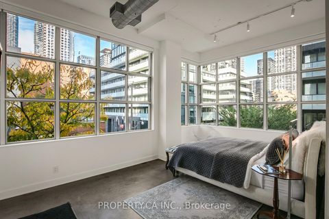 Photo 24 at 306 - 188 Eglinton Avenue E, Mount Pleasant West, Toronto