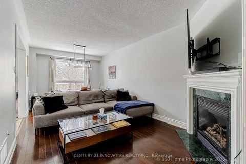 Photo 1 at 1896 Woodgate Court, Samac, Oshawa