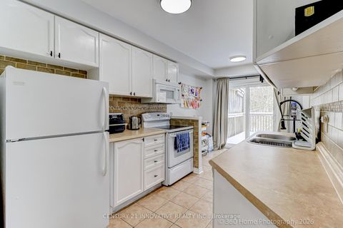 Photo 4 at 1896 Woodgate Court, Samac, Oshawa