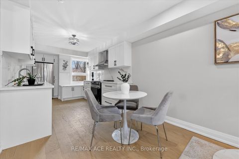 Photo 8 at 37 Secord Avenue, Crescent Town, Toronto