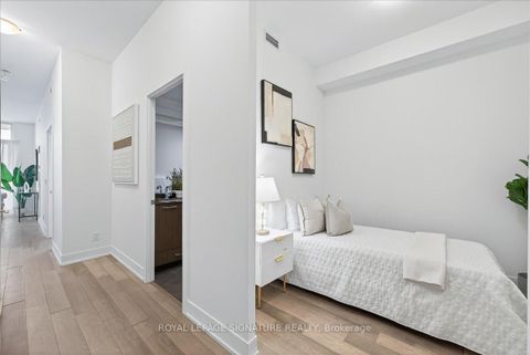 Photo 8 at LPH06 - 9471 Yonge Street, Observatory, Richmond Hill