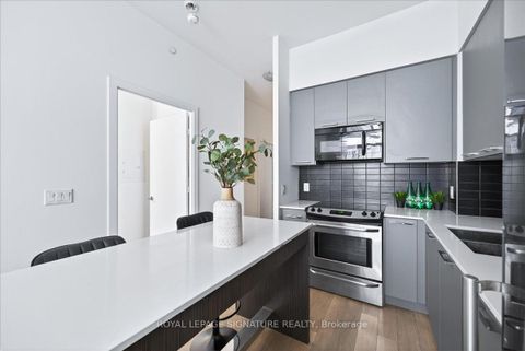 Photo 19 at LPH06 - 9471 Yonge Street, Observatory, Richmond Hill