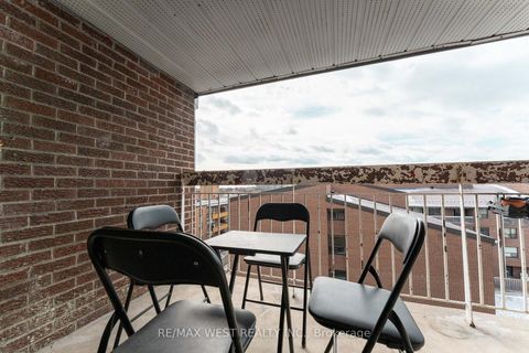 Photo 23 at 612 - 4062 Lawrence Avenue E, West Hill, Toronto