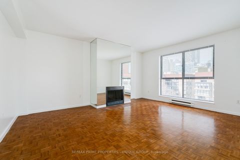 Photo 6 at 804 - 80 Front Street E, Yonge Corridor, Toronto