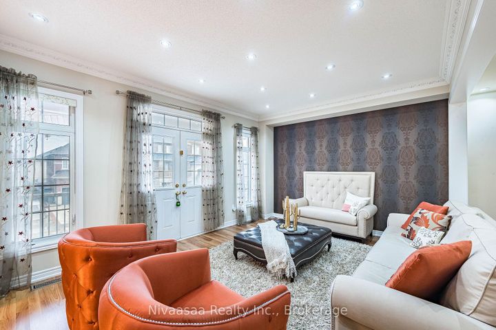 Photo 6 at 15 Picasso Drive, Bram East, Brampton