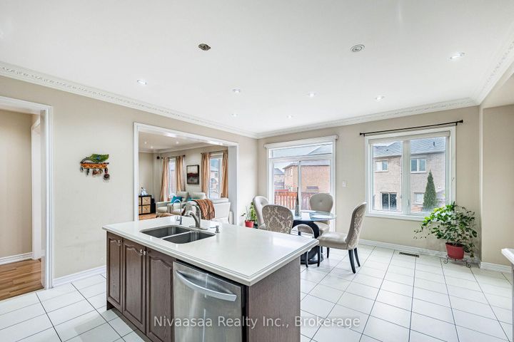 Photo 15 at 15 Picasso Drive, Bram East, Brampton