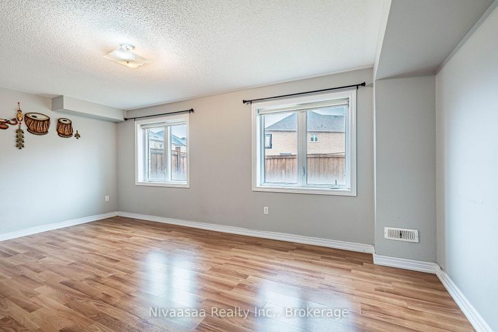 Photo 38 at 15 Picasso Drive, Bram East, Brampton