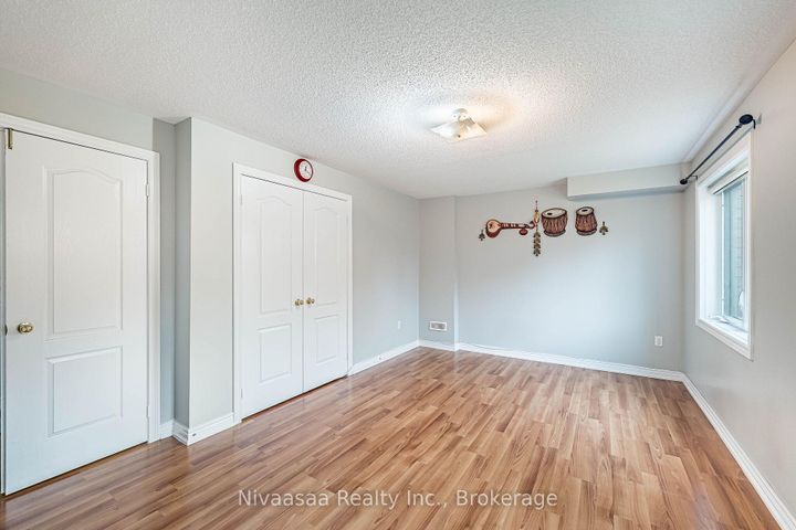 Photo 39 at 15 Picasso Drive, Bram East, Brampton