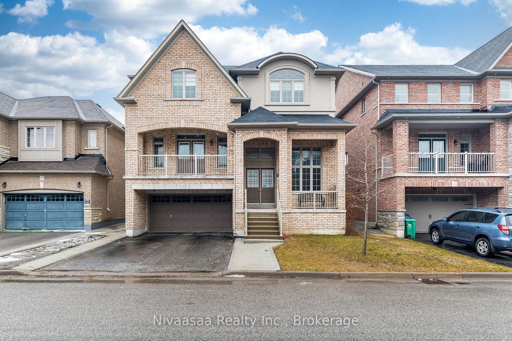 15 Picasso Drive, Bram East, Brampton 2