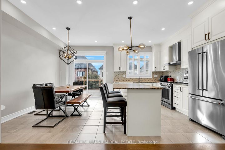 Photo 10 at 49 Zenith Avenue, Kleinburg, Vaughan