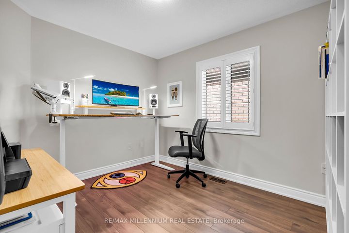 Photo 36 at 49 Zenith Avenue, Kleinburg, Vaughan