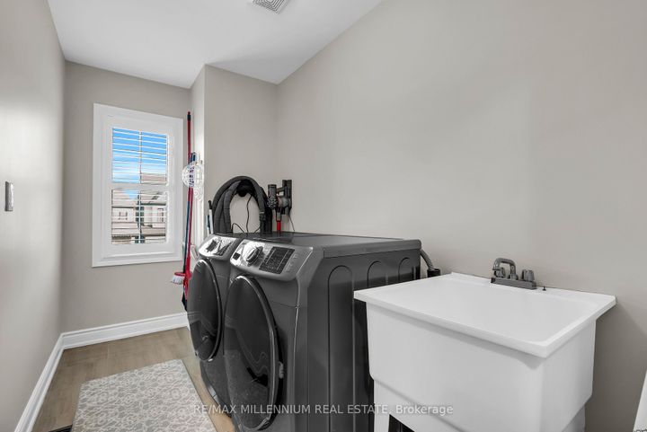 Photo 38 at 49 Zenith Avenue, Kleinburg, Vaughan