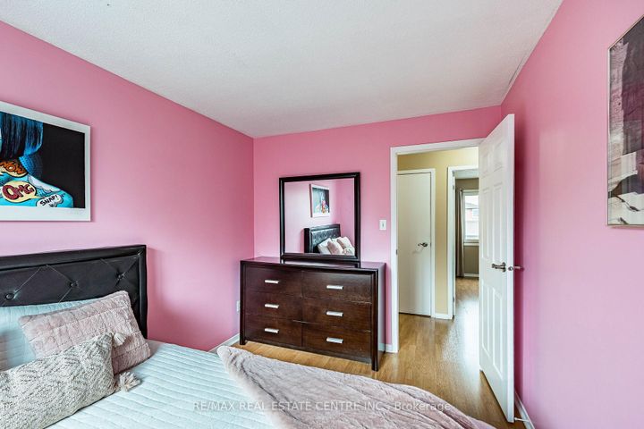 Photo 17 at 1 Northgate Boulevard, Westgate, Brampton