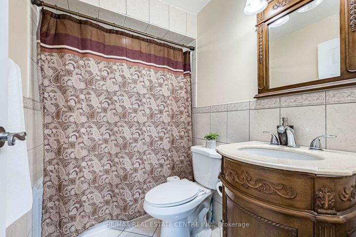 Photo 20 at 1 Northgate Boulevard, Westgate, Brampton