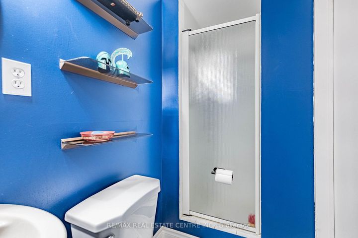 Photo 27 at 1 Northgate Boulevard, Westgate, Brampton