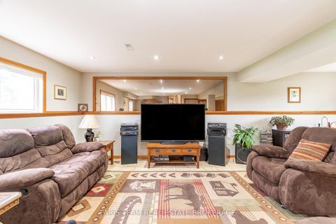 Photo 19 at 856 Church Drive, Lefroy, Innisfil