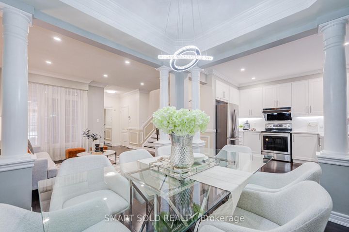 Photo 12 at 9 Mariposa Avenue, Rouge Woods, Richmond Hill