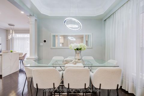 Photo 10 at 9 Mariposa Avenue, Rouge Woods, Richmond Hill