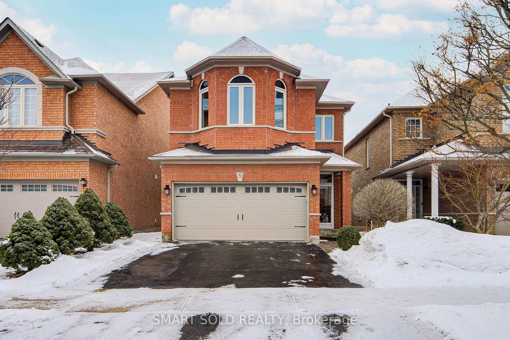 9 Mariposa Avenue, Rouge Woods, Richmond Hill photo 3