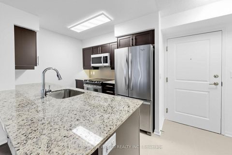 Photo 4 at 1210 - 35 Bastion Street, Niagara, Toronto