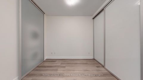 Photo 22 at 224 - 377 Madison Avenue, Casa Loma, Toronto