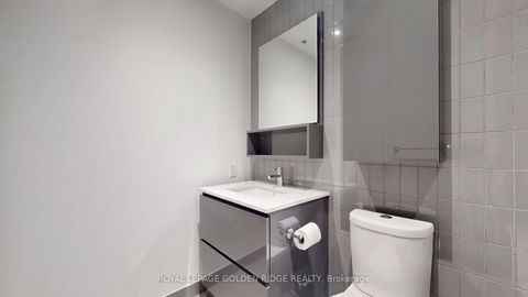 Photo 26 at 224 - 377 Madison Avenue, Casa Loma, Toronto