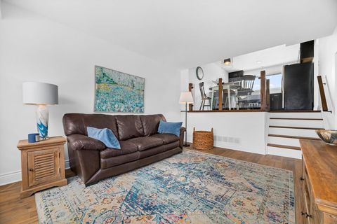 Photo 3 at 8 Charlbrook Avenue, Cundles East, Barrie