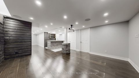 Photo 43 at 642 Sweetwater Crescent, Glenway Estates, Newmarket