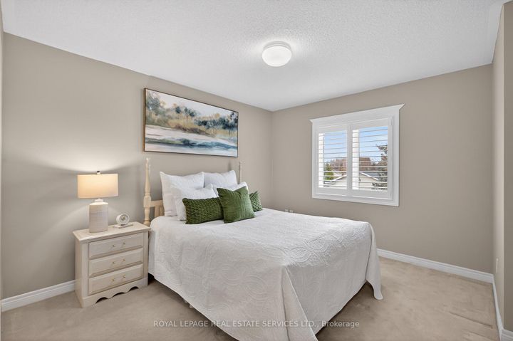 Photo 31 at 2393 Ennerdale Road, RO River Oaks, Oakville