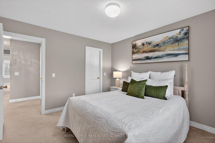 Photo 32 at 2393 Ennerdale Road, RO River Oaks, Oakville