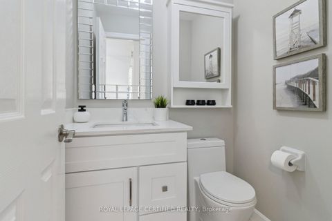 Photo 16 at 1 - 530 Driftcurrent Drive, Hurontario, Mississauga