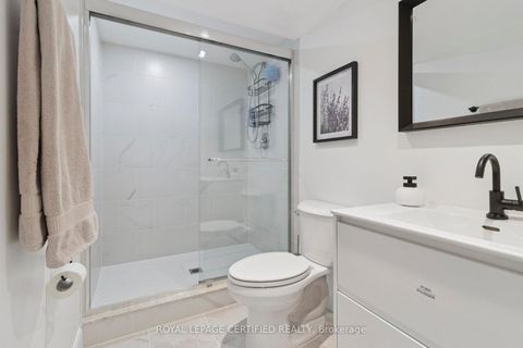 Photo 19 at 1 - 530 Driftcurrent Drive, Hurontario, Mississauga