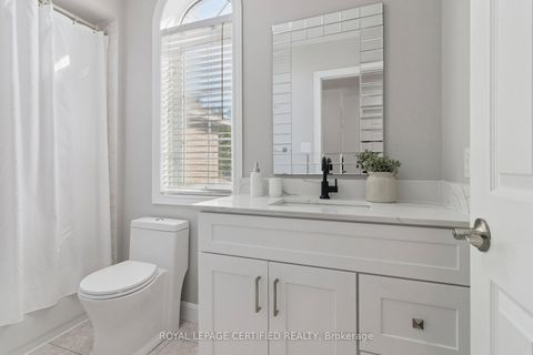 Photo 26 at 1 - 530 Driftcurrent Drive, Hurontario, Mississauga