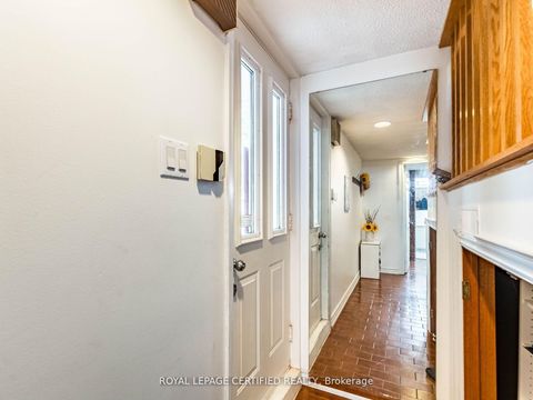 Photo 27 at 7497 Middleshire Drive, Malton, Mississauga