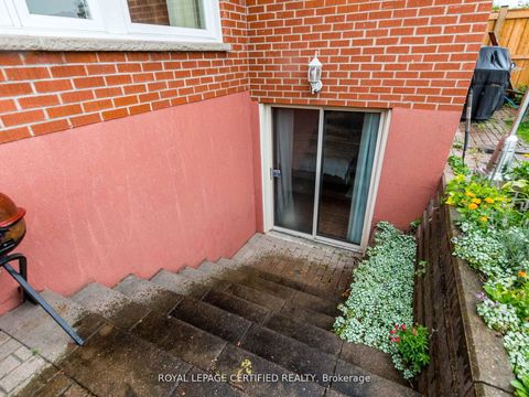 Photo 48 at 7497 Middleshire Drive, Malton, Mississauga