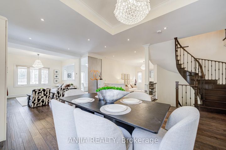 Photo 10 at 91 Reansbury Crescent, Cachet, Markham