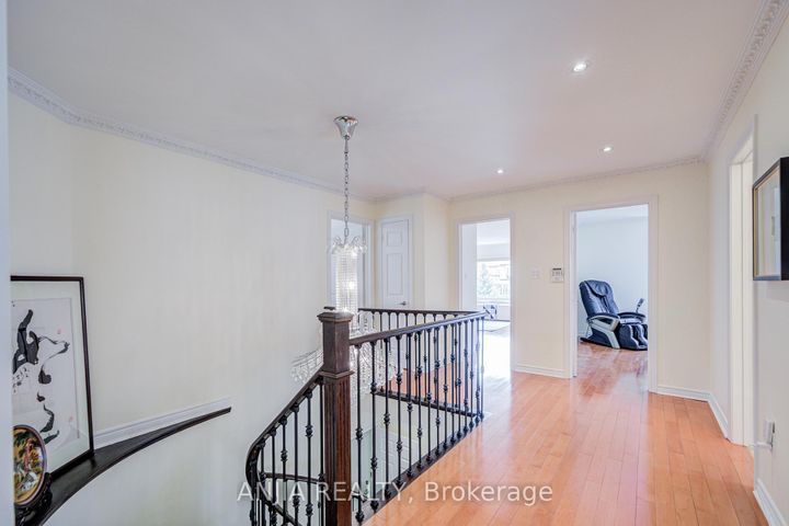 Photo 21 at 91 Reansbury Crescent, Cachet, Markham