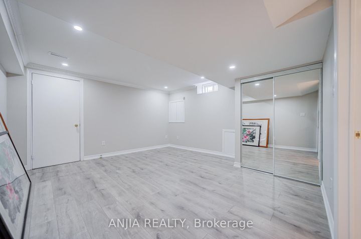 Photo 41 at 91 Reansbury Crescent, Cachet, Markham