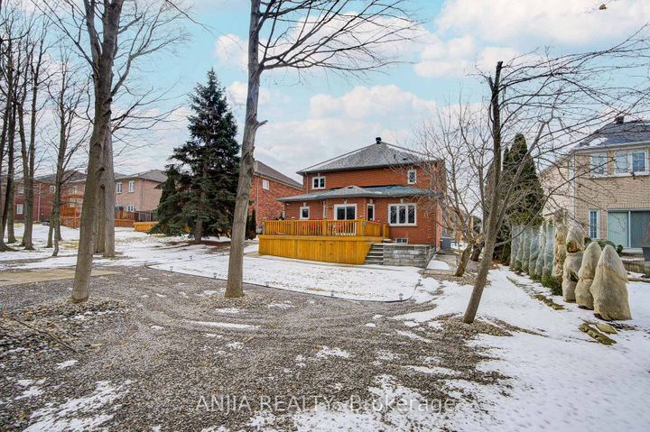 Photo 49 at 91 Reansbury Crescent, Cachet, Markham