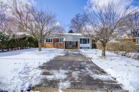 Photo 0 at 73 Berkinshaw Crescent, Don Mills, Toronto