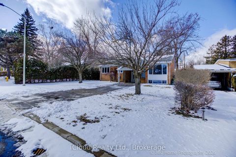 Photo 1 at 73 Berkinshaw Crescent, Don Mills, Toronto