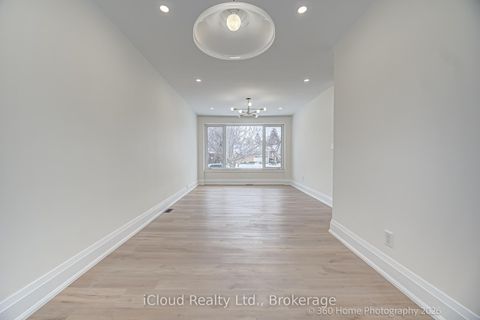 Photo 6 at 73 Berkinshaw Crescent, Don Mills, Toronto